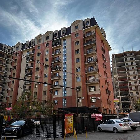 Апартаменты Yakkasaroy Dream House Ташкент Экстерьер фото